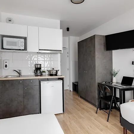Montempo Paris Le Sec Aparthotel 2*